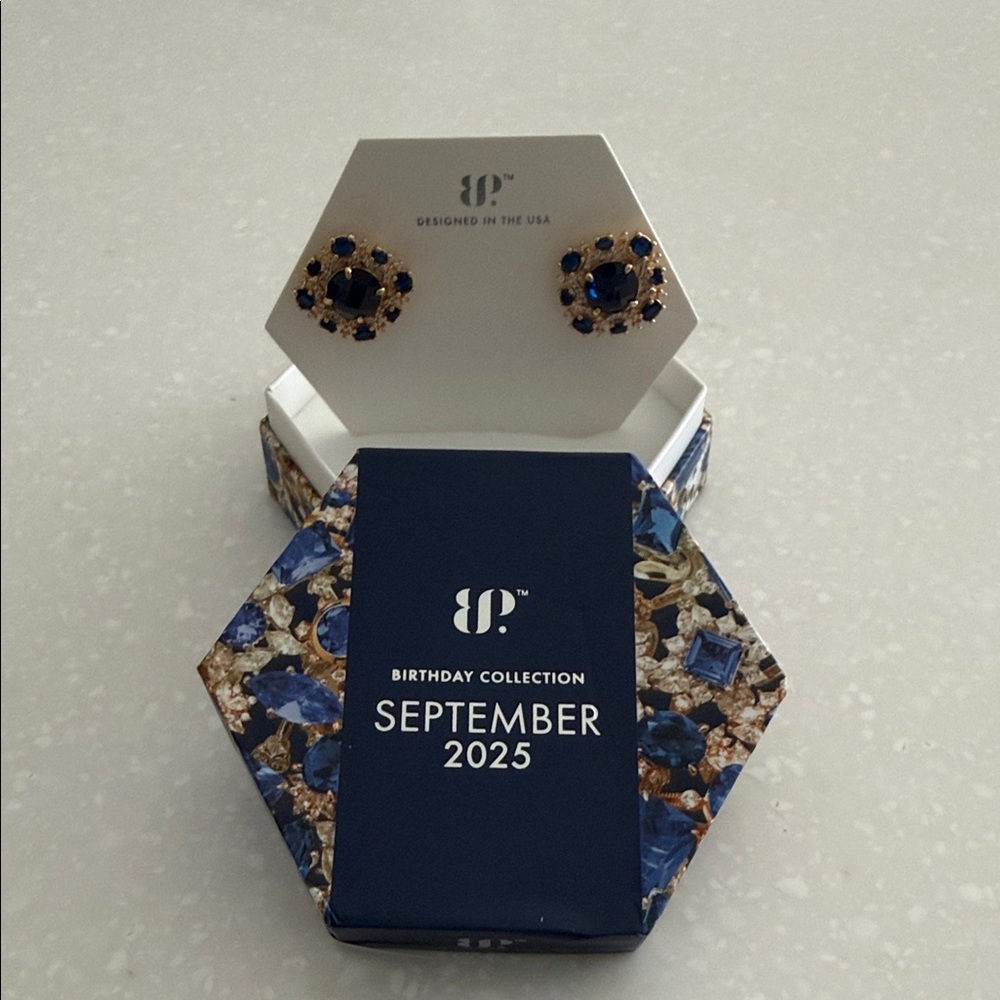 Stunning Sapphire and Gold Earrings by BP